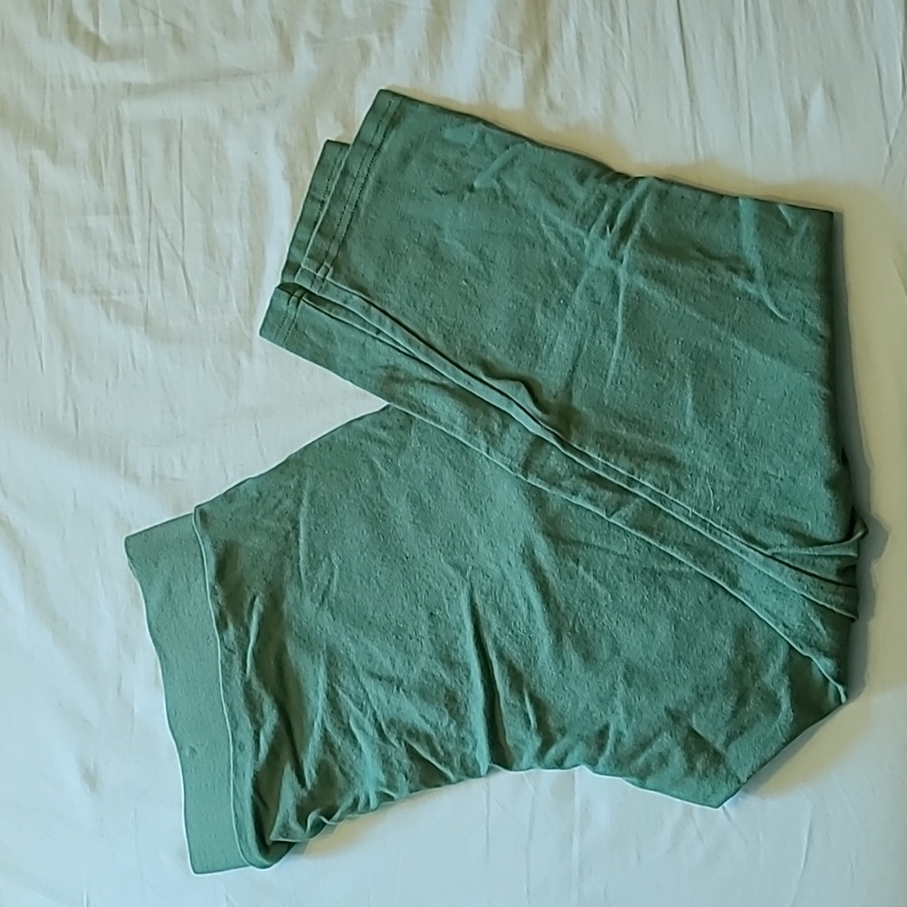 Torrid Green Capri Leggings